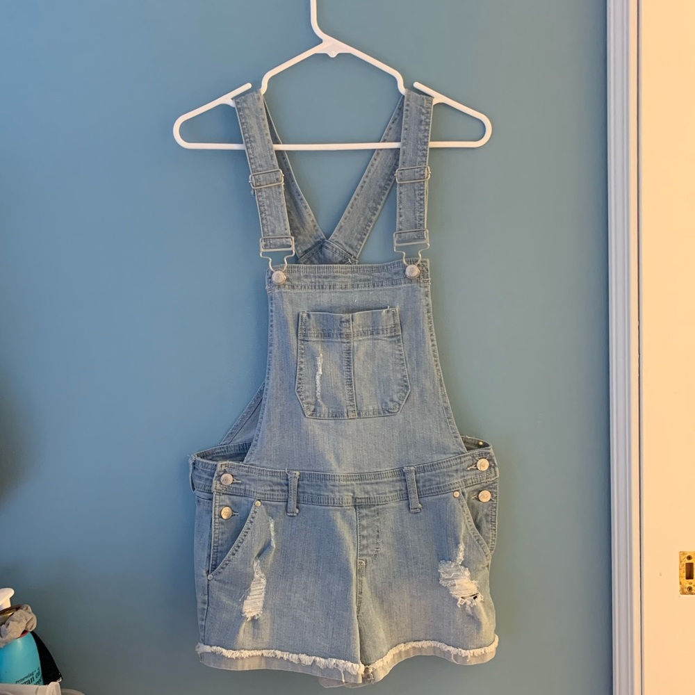 Never worn overalls!!
